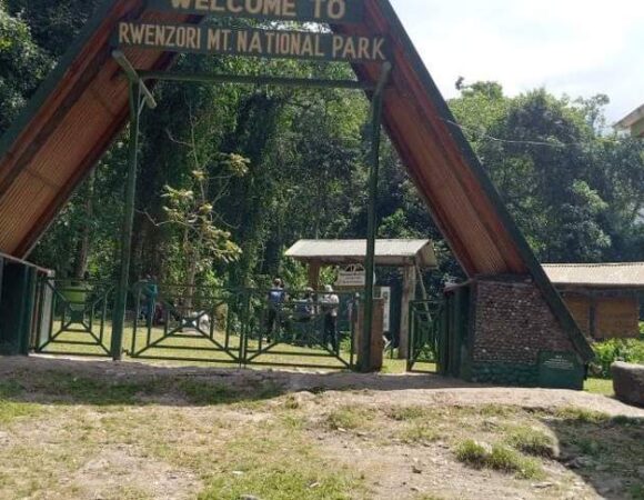 EXPLORE UGANDA